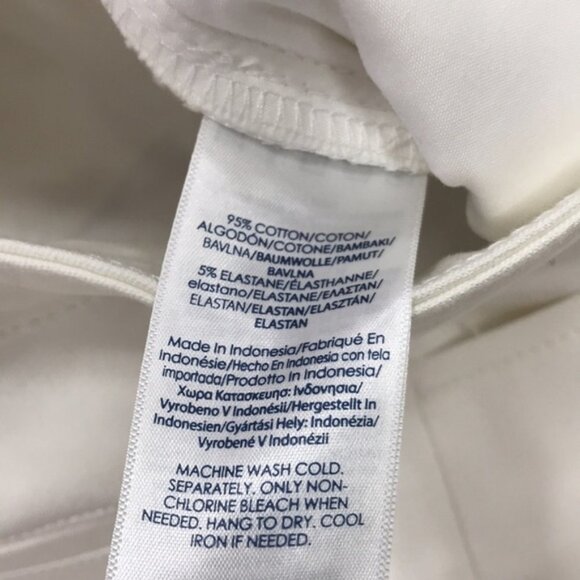 Chaps Petite Stretch Twill Capri Pants - Picture 6 of 7